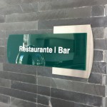 Placa personalizada em aço e acrilico
