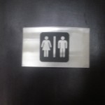 Placa de banheiro em aço inox com adesivo